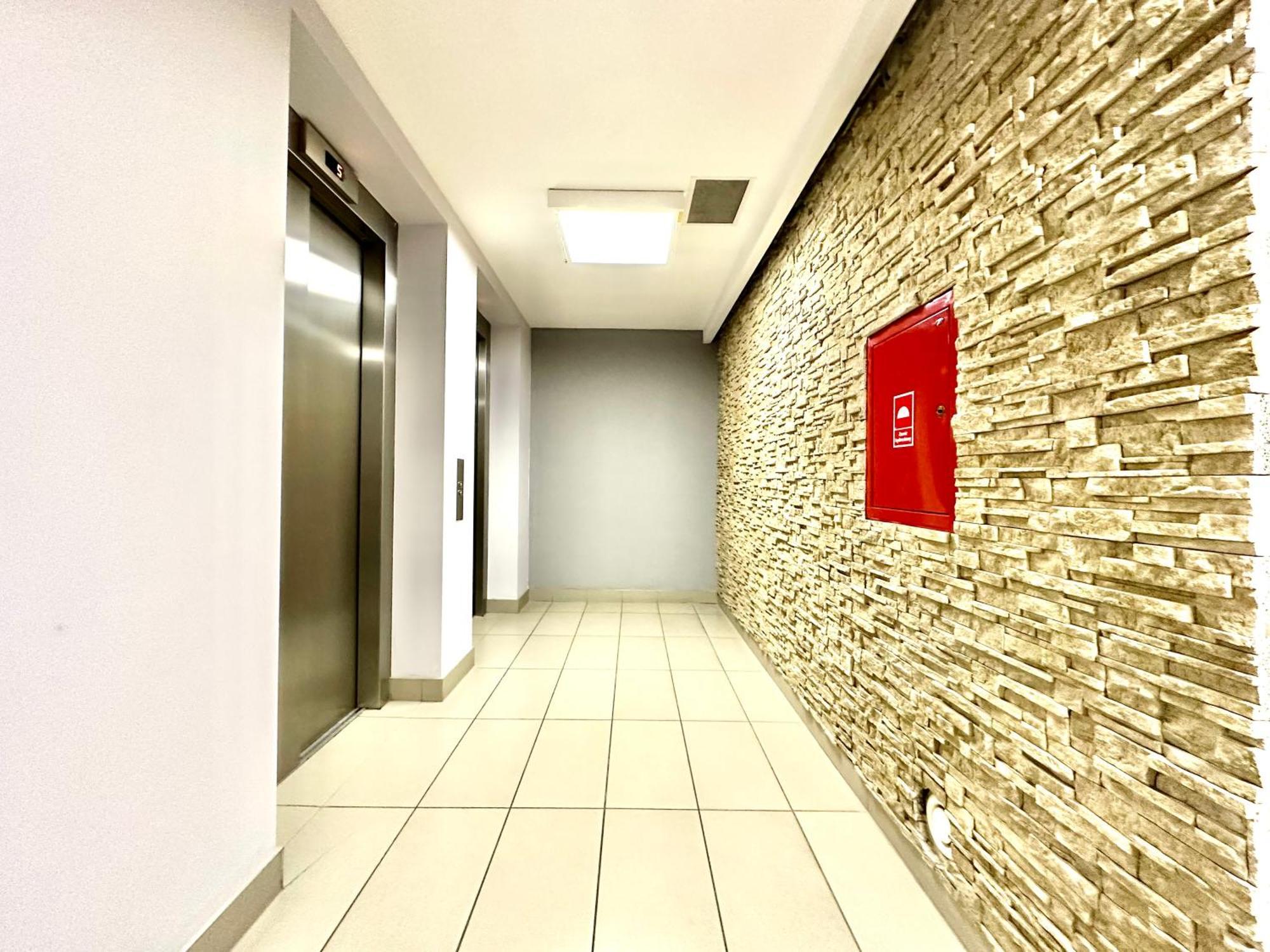 Podwale 2 Apartment - Self Check-In 20H ~Parking & Lift Vratislav Exteriér fotografie